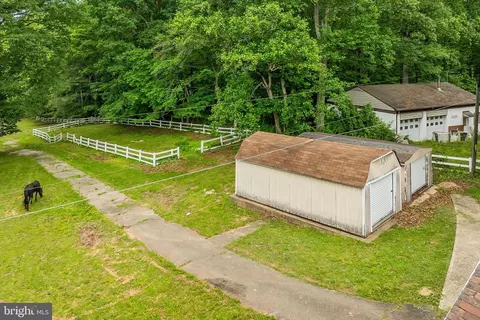 Exterior - 13310 Compton Rd, Clifton, VA 20124 photo 20 of 24