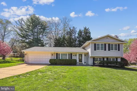 1500 Trombone Ct, Vienna, VA 22182