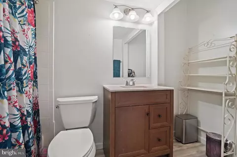Bath - 11616 Vantage Hill Rd #2C, Reston, VA 20190 photo 1 of 3