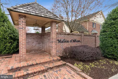 6661 Madison Mclean, Mclean, VA 22101 photo 2