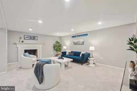 Living - 7903 Old Falls Rd, Mclean, VA 22102 photo 1 of 2