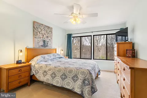 11512 Hearthstone Ct, Reston, VA 20191 photo 7