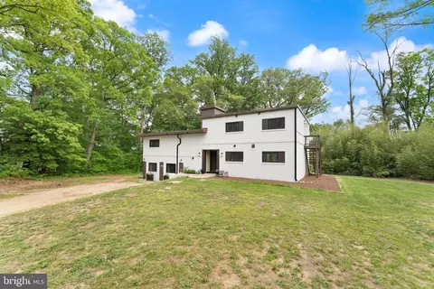 Other - 8341 Rolling Rd, Springfield, VA 22153 photo 2 of 22
