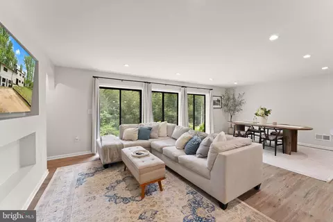 Living - 8341 Rolling Rd, Springfield, VA 22153 photo 1 of 1