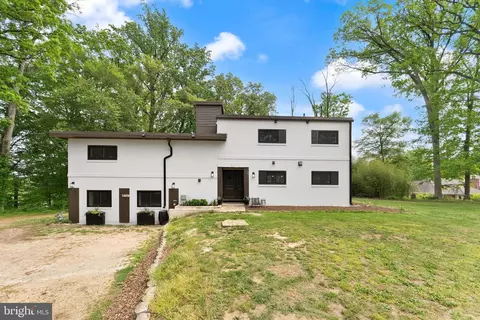 Exterior - 8341 Rolling Rd, Springfield, VA 22153 photo 2 of 5