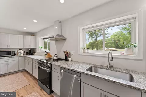 Kitchen - 8341 Rolling Rd, Springfield, VA 22153 photo 2 of 6