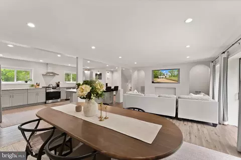 Other - 8341 Rolling Rd, Springfield, VA 22153 photo 4 of 22