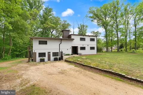Other - 8341 Rolling Rd, Springfield, VA 22153 photo 1 of 22