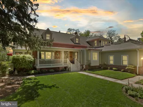 432 Orchard St NW, Vienna, VA 22180