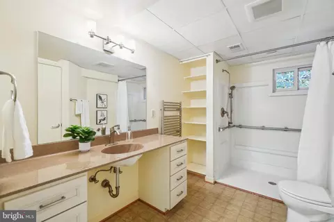 7116 Dalhouse St, Springfield, VA 22151 photo 27
