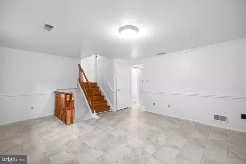 7007 Gillings Rd, Springfield, VA 22152 photo 14