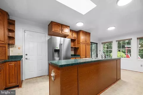 7007 Gillings Rd, Springfield, VA 22152 photo 26
