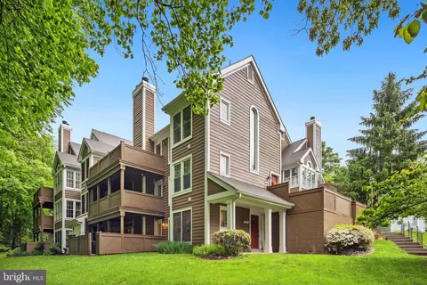 1541 Church Hill Pl #1541, Reston, VA 20194