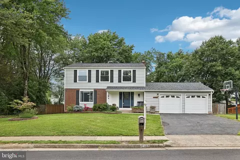 7112 Bonniemill Ln, Springfield, VA 22150