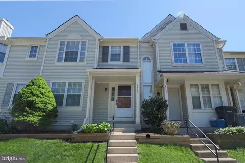 8729 Village Green Ct, Alexandria, VA 22309