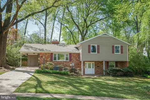7839 Anson Ct, Springfield, VA 22152