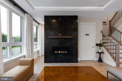 1624 Chain Bridge Rd, Mclean, VA 22101 photo 5