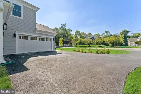 Other - 11632 Pine Tree Dr, Fairfax, VA 22033 photo 1 of 16