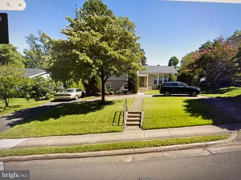 2005 Great Falls St, Mclean, VA 22101 photo 1