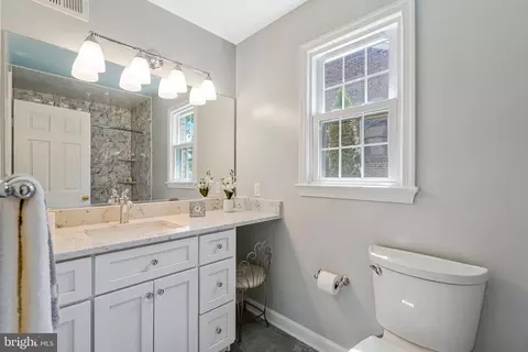 1204 Pine Hill Rd, Mclean, VA 22101 photo 18