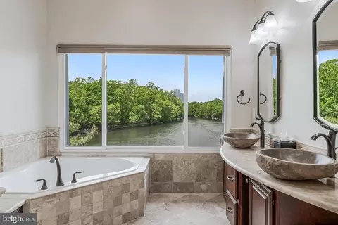 11302 Harbor Ct #1302, Reston, VA 20191 photo 50