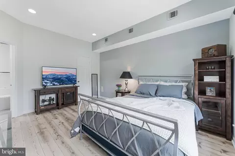 11302 Harbor Ct #1302, Reston, VA 20191 photo 43