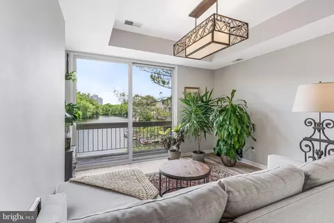 11302 Harbor Ct #1302, Reston, VA 20191 photo 13