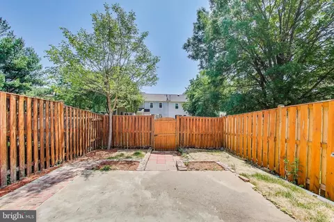 8017 Revenna Ln, Springfield, VA 22153 photo 30