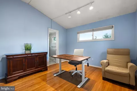 6821 Old Chesterbrook Rd, Mclean, VA 22101 photo 17