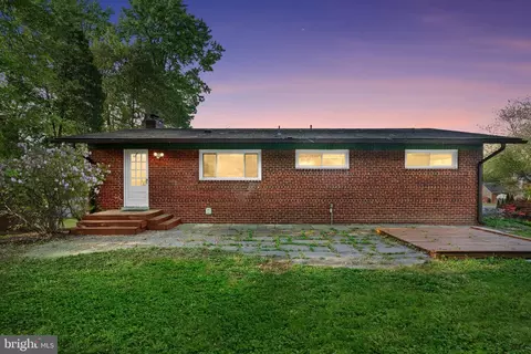6821 Old Chesterbrook Rd, Mclean, VA 22101 photo 32