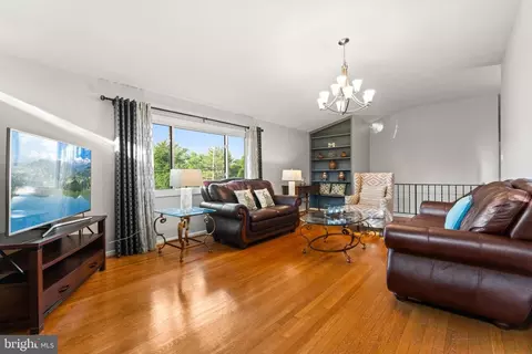 6821 Old Chesterbrook Rd, Mclean, VA 22101 photo 6