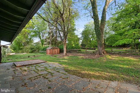 6821 Old Chesterbrook Rd, Mclean, VA 22101 photo 27