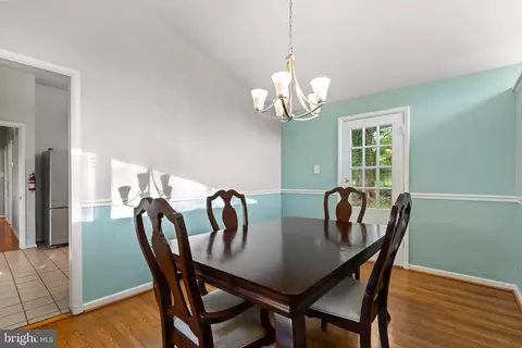 6821 Old Chesterbrook Rd, Mclean, VA 22101 photo 8