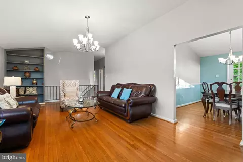 6821 Old Chesterbrook Rd, Mclean, VA 22101 photo 7