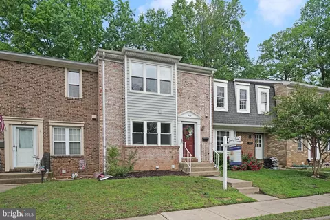 Exterior - 9120 Galbreth Ct, Springfield, VA 22153 photo 2 of 5