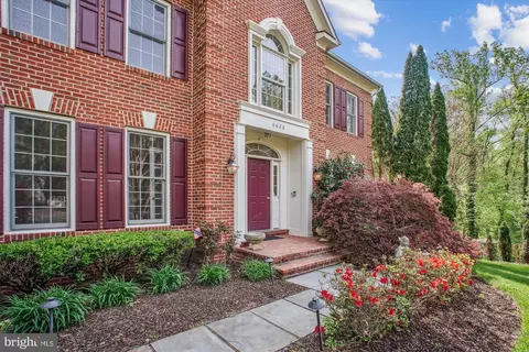 6626 Byrns Pl, Mclean, VA 22101 photo 3