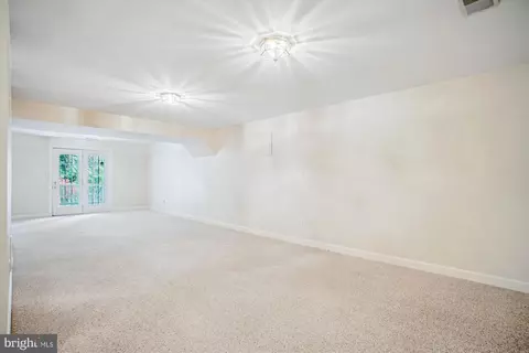 6626 Byrns Pl, Mclean, VA 22101 photo 39