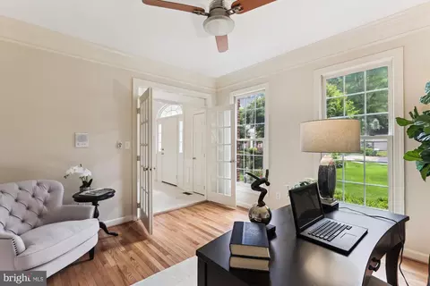 6626 Byrns Pl, Mclean, VA 22101 photo 18