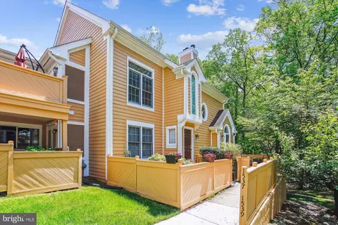 1539 Church Hill Pl, Reston, VA 20194