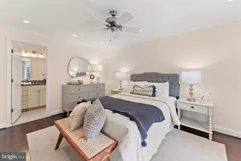 1641 International Dr #TH-20, Mclean, VA 22102 photo 24