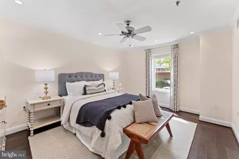 1641 International Dr #TH-20, Mclean, VA 22102 photo 25