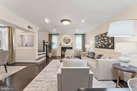 1641 International Dr #TH-20, Mclean, VA 22102 photo 9