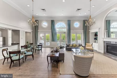 1641 International Dr #TH-20, Mclean, VA 22102 photo 41