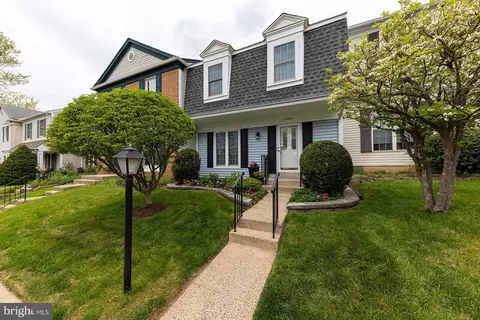 13492 Foxlease, Oak Hill, VA 20171