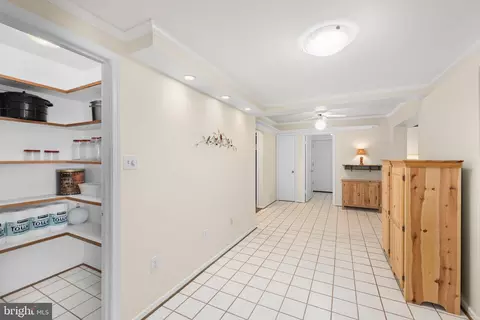 Entry Way - 8220 Smithfield Ave, Springfield, VA 22152 photo 4 of 6