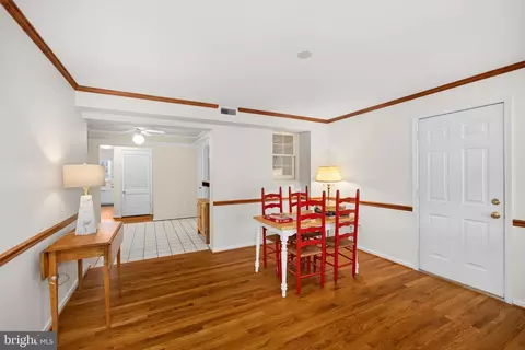 Dining - 8220 Smithfield Ave, Springfield, VA 22152 photo 3 of 3