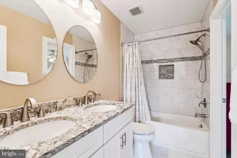 9012 Avis Ct, Vienna, VA 22182 photo 36
