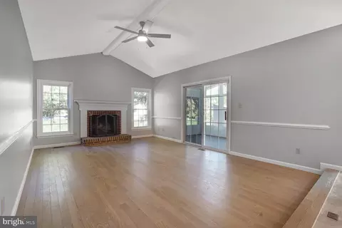 2639 Iron Forge Rd, Herndon, VA 20171 photo 17