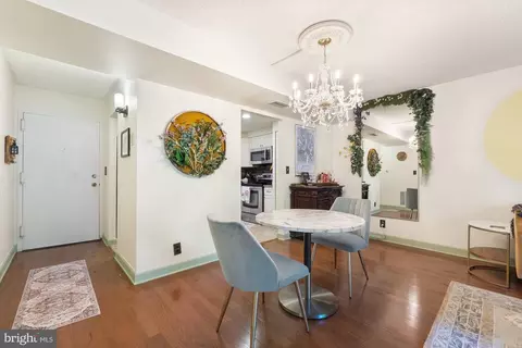 7651 Tremayne Pl #207, Mclean, VA 22102 photo 9