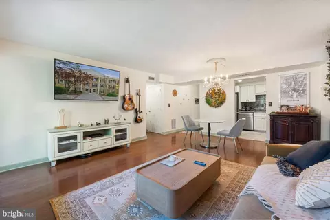 7651 Tremayne Pl #207, Mclean, VA 22102 photo 14